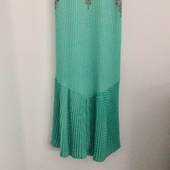 Maeve Paisley Maxi Dress - Picture 7 of 8